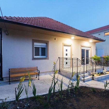 Mihael Holiday House Ζαντάρ Εξωτερικό φωτογραφία